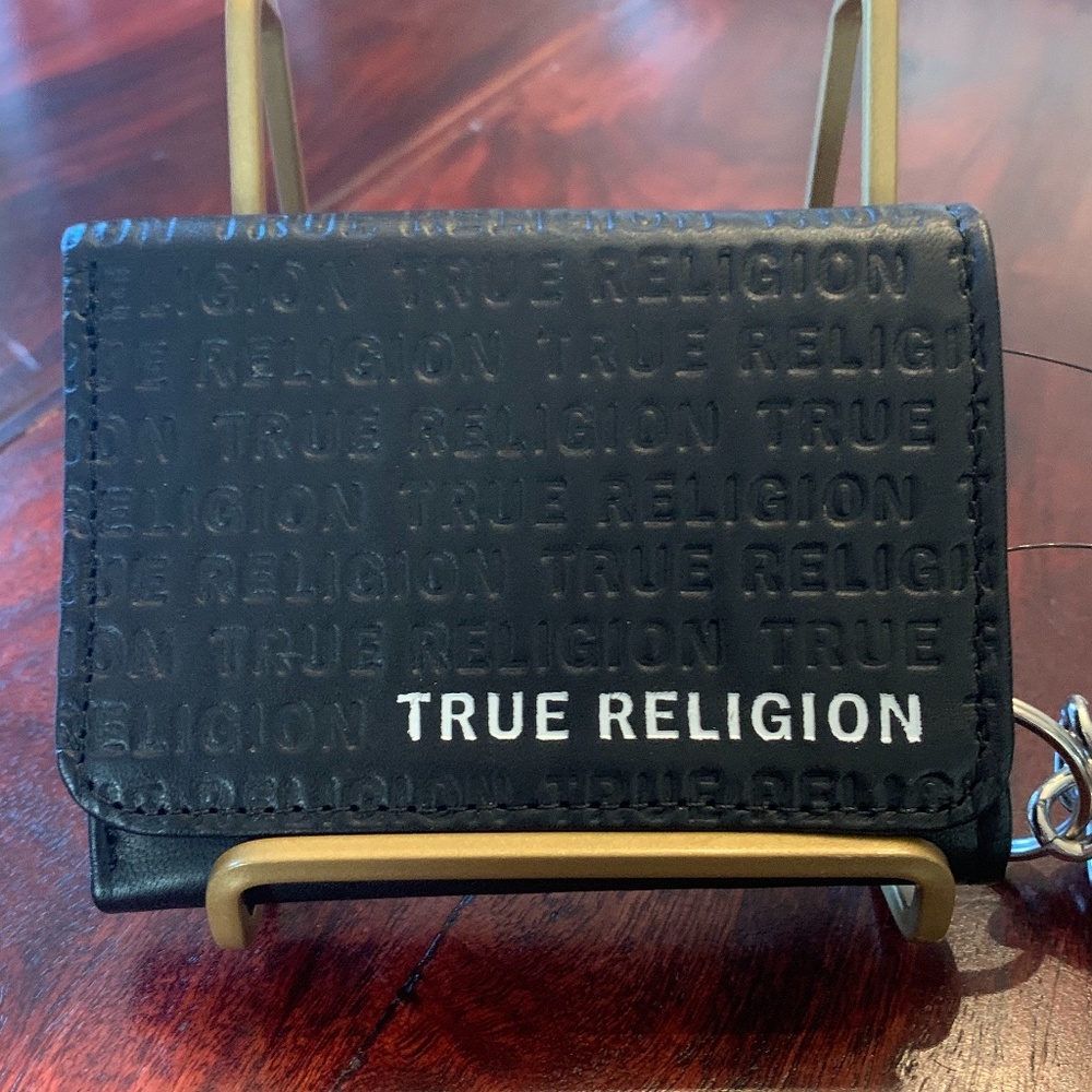 True Religion Vinny Trifold Wallet and Chain--New in Box